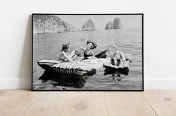 Luncheon Dcor, Floating Luncheon, Three Young Women Eat Spaghetti On Inflatable Mattresses At Lake Of Capri 1939, Lunche