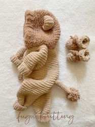 Knitted Cozy Beige and Brown Lion Costume for Gender Neutral Baby /   Outerwear Jumpsuit for Toddler / Baby Shower Gift