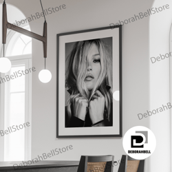 Kate Moss Black and White Canvas, Wall Art, Beauty Room Decor, Fashion Print, Vintage Style, Kate Moss Print, Framed Can