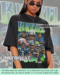 Limited Russell Wilson Vintage 90s Design  Shirt Homage Retro Classic Graphic Tee Unisex SAW93