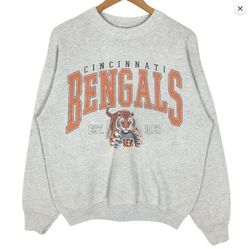 Comfort Colors Retro Cincinnati Bengals Sweatshirt, Vintage Nfl Bengals Football Unisex Shirt, Football Fan Tee, Gift Fo
