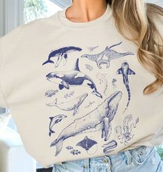 Underwater Sea Animal Vintage Crewneck Sweatshirt | Gift For Marine Biologist/Ocean/Sealife/Nature Lover | Humpback Orca