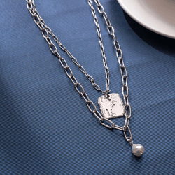Double Layered Pearl Pendant Necklace Metal Square Plate Short Collarbone Chain Light Luxury Hip-Hop Trend Fashionable