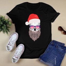 Cool Santa Claus with beard, hat and sunglasses Santa T-ShirtUnisex T-shirt