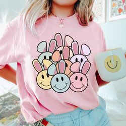 Comfort Colors Easter Bunny Smiley Face Shirt, Easter Shirt, Easter Bunny Tee, Smiley Bunny T-Shirt, Retro Easter Shirt,
