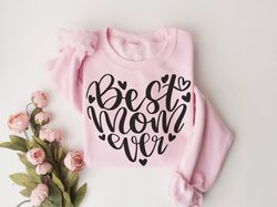 Worlds Best Mom Sweatshirt, Mom Shirt Gift, Mama Heart Shirt, Mama Shirt, Mom T shirts, Mothers Day Shirt, New Mommy Gif