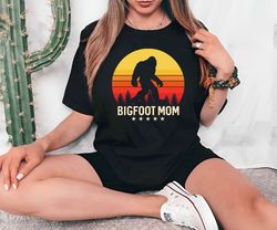 Bigfoot Mom Shirt, Bigfoot Shirt Sasquatch Shirt, Best Big Foot Tshirt, Sasquatch Forest Silhouette Shirt, Funny Bigfoot