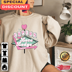 Cupids Love Lodge Women Valentines Day Heart Star Design Valentines Funny T-Shirt, Gift For Her, Gift For Him, Lover Gif