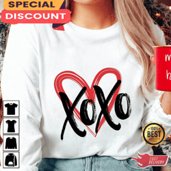 Xoxo Women Valentines Day Vintage Heart Unisex Graphic Sweatshirt, Gift For Her, Gift For Him, Lover Gift