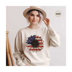 USA Flag Sweatshirt, Vintage USA Flag, Sunflower USA Sweatshirt, Freedom Independence Sweatshirt, Gift For Her, 4th Of J