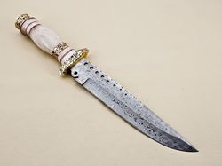 a very beautiful handmade damascus steel hunting bowie knife,,,