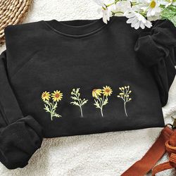 Round Vintage Neck Sunflower Women's Trend Embroidered Sweatshirt, Black Sweatshirt Anniversary Gift