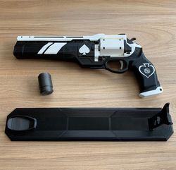 Ace of Spades hand cannon replica printed in PLA with moving parts