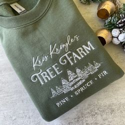 Kris Kringle Tree Farm Sweatshirt, Christmas Sweatshirt, Christmas Trees Sweatshirt, Crewneck Sweatshirt, Green Christma