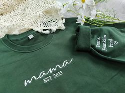 Custom mama and sleeve aesthetic embroidered crewneck  sweatshirt, Grandmother sweatshirt with kids names,Mama gifts