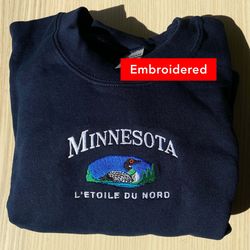 Minnesota vintage sweatshirt, embroidered crewneck