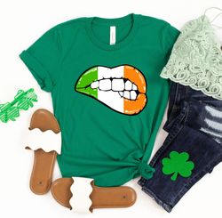 Irish Flag Lips Shirt, St Patricks Day Shirt, Funny Irish Sweatshirt Women, Shamrock Shirt, Saint Patricks Day Outfit, L