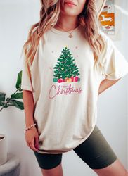 Comfort Colors Merry Christmas Tree Shirt, Christmas Shirt, Merry and Bright Shirt, Womens Christmas Shirt, Christmas Gi