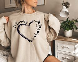 Custom Mommy Heart with Children Names Sweatshirt, Custom Mom Sweatshirt, Mothers Day Gift, Gift for Mom, Personalized M