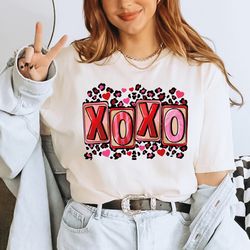 XOXO Valentines Day Shirt, Xoxo Cute Shirt, Valentine Day Shirt, Love Wins Shirt, Love Shirt, Girlfriend Valentine Gift,