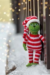 Christmas amigurumi elf doll knitting pattern