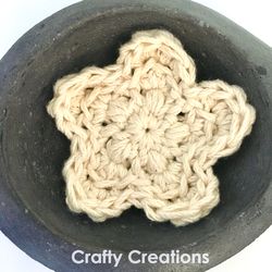 Flower-shaped Face Scrubby Crochet Pattern