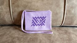 wednesday bag crochet pattern, women mini crossbody bag pattern, crochet crossbody bag pattern, lilac crochet bag pdf