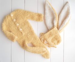 Newborn knit yellow bunny outfit photo prop. Easter newborn prop. Knit footed romper. Extra long ears bunny hat. Rabbit