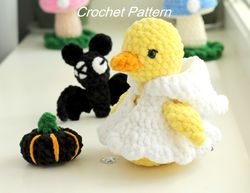 Duck plush pattern - Duck stuffed animal pattern - Halloween ghost duck bat crochet - Digital Patter Tutorial PDF