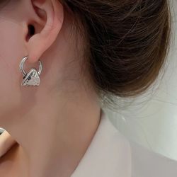 fashion metal pleated triangle ear buckle design pendant female earrings temperament jewelry ear accessories wholesale
