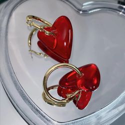 New Wine Red Big Peach Heart Resin Acrylic Earrings for Women Female Gold Hoop Earrings Daily Jewelry Pendant Gift