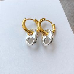 Vintage metallic gold and silver stitching classic premium earrings designed for women with detachable earrings