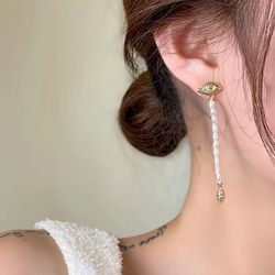 new retro fashion Baroque style pearl studs personality asymmetrical long womens ear accessories designed