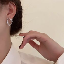 French Vintage Hollow Out Irregularity Metal Geometric Zircon Earrings For Women Girls Daily Jewelry Accessories Gift