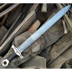damascus handmade hunting sword, with twisted pattern blade with leather sheath