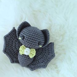 bat crochet pattern - amigurumi bat pattern - crochet bat - bat amigurumi - baby bat pattern - halloween crochet pattern
