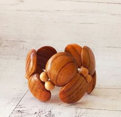 Wooden brown juniper bracelet for women with elastic band jewelry beads & oval drops Boho style