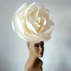 Giant ivory rose fascinator Kentucky Derby hat, Bridal Headdress, Wedding headwear, Cocktail Hat,flower hair clip, bride