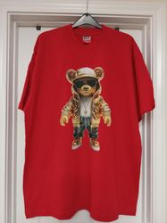 Red N Gold Fly Bear Graphic Print T-Shirt XL