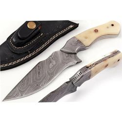 Hand Forged Damascus Steel Blade Hunting Knife Best Camping Outdoor Survival Knife Wild Life Gift For Men