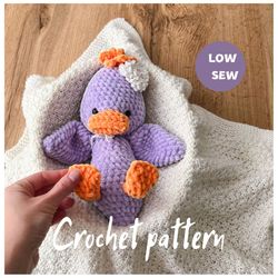 plushie duck lovey crochet pattern | duck lovey crochet pattern | low sew crochet amigurumi pattern