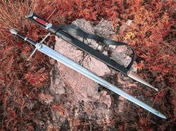 Custom Hand Forged Steel Gladiator replica Sword, Steel sword, Hand Made Sword, Combat sword, Sword With Leather Sheath,