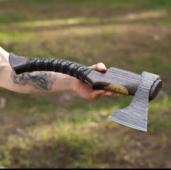 custom functional axe, engraved viking axe, sharp axe, handmade norse axe, throwing axe, scandinavian axe, throwing axe