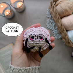 Crochet pattern brain keychain, amigurumi brain, anatomical brain crochet pattern