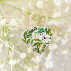 Hearted wooden pendant with hand painted flowers - PALE PINK