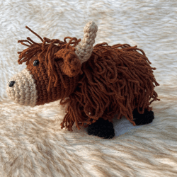 highland cow crochet pattern - amigurumi cow pattern - digital download - diy crochet toy - handmade gift idea