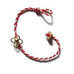 Daisy brass bracelet with clasp