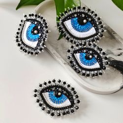 Eye brooch beaded, evil eye jewelry, embroidered brooch nazar, boho accessories for women