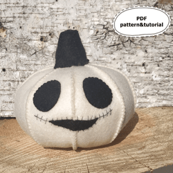 Halloween pattern, Pumpkin pattern, Felt pumpkin ornament, Halloween pumpkin home decor, Halloween gift