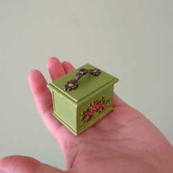 dollhouse box.dollhouse miniature.1:12 scale.